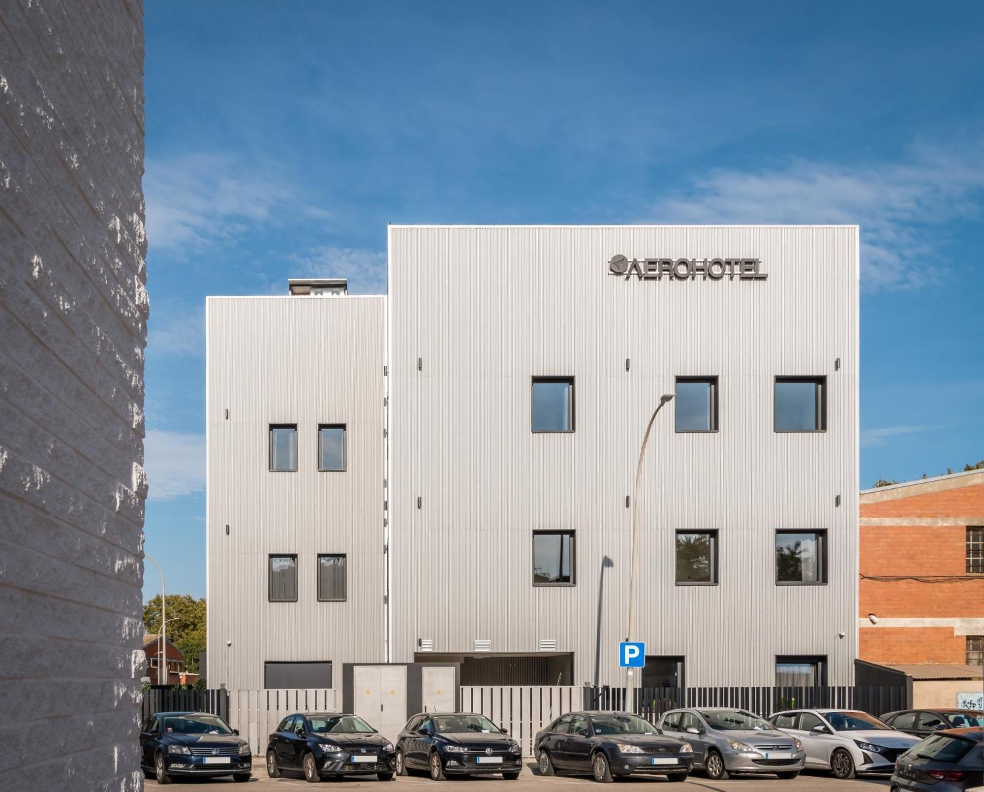 Aerohotel Barcelona Airport 24H エル・プラー・デ・ジョブレガット エクステリア 写真